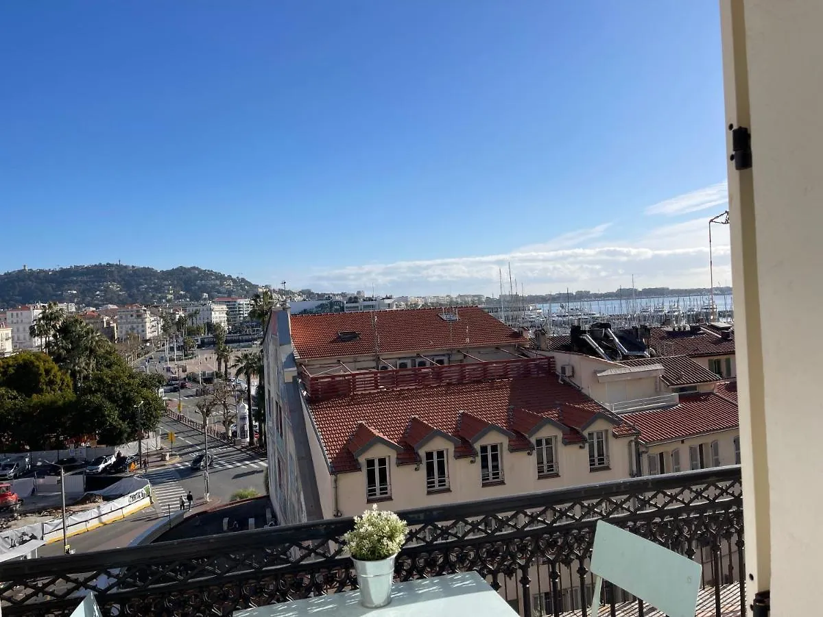 Апартаменты Sunrise Balcony Канны Франция